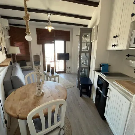 Apartment Retiro 11 *